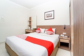 Maumu Hotel & Lounge