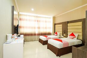 Maumu Hotel & Lounge