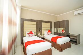 Maumu Hotel & Lounge