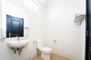 Maumu Hotel & Lounge