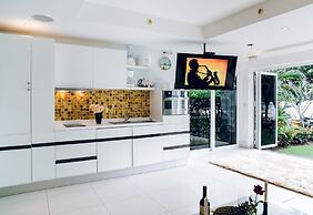 Magic Villa Beachfront