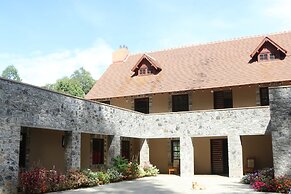 Lilara Hills