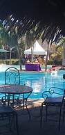 Makuti Villas Resort