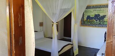 Makuti Villas Resort