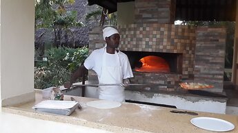 Makuti Villas Resort