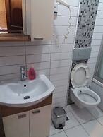 Full House Boutique Otel