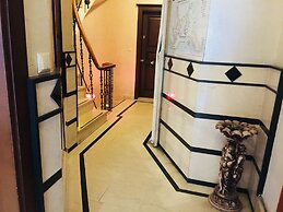 Full House Boutique Otel