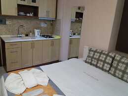 Full House Boutique Otel