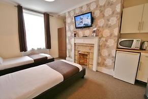 Central Hotel Cheltenham by Roomsbooked