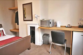 Central Hotel Cheltenham by Roomsbooked