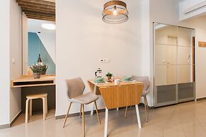 Dynasta Central Suites