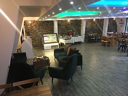 Sumela Holiday Hotel