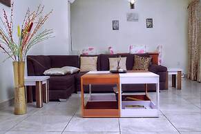 Perfect Havens at Agungi