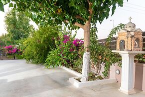 Luxury Suites in Stavromenos