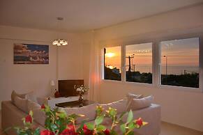 Luxury Suites in Stavromenos