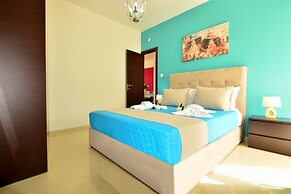 Luxury Suites in Stavromenos