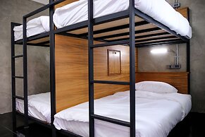 Baan Lung Poshtel - Hostel