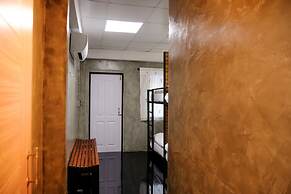 Baan Lung Poshtel - Hostel