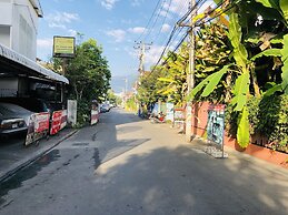 Baan Lung Poshtel - Hostel