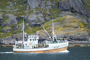 Nusfjord Village & Resort