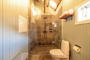 Nusfjord Village & Resort