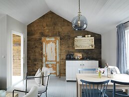 Nusfjord Village & Resort