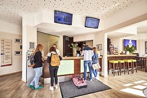 DJH Jugendgästehaus Bermuda3Eck Bochum - Hostel
