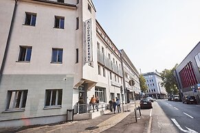 DJH Jugendgästehaus Bermuda3Eck Bochum - Hostel
