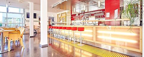 DJH Jugendgästehaus JBB Bielefeld - Hostel