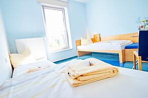 DJH Jugendgästehaus JBB Bielefeld - Hostel