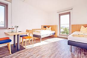 DJH Jugendgästehaus JBB Bielefeld - Hostel