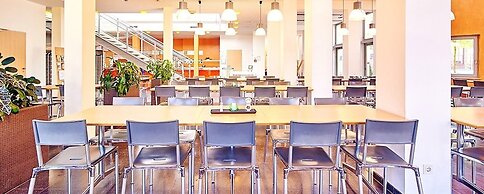 DJH Jugendgästehaus JBB Bielefeld - Hostel