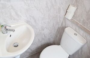 No 40, 5 beds, sleeps 7