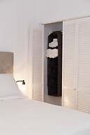 Renovated Apt.Walk to Marley Museum