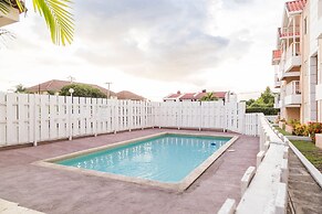 Renovated Apt.Walk to Marley Museum