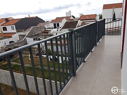 Home Azores - Lagoa's Place