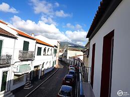 Home Azores - Lagoa's Place