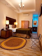 Hotel Hacienda Santana