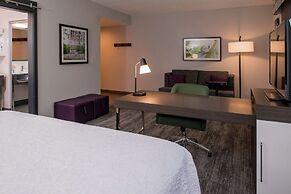 Hampton Inn & Suites Winston-Salem Downtown