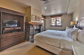 Miners Club by Canyons Village Rentals
