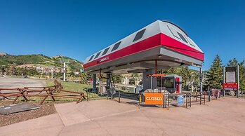 Blackstone by Canyons Village Rentals