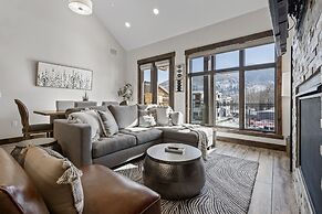 Blackstone by Canyons Village Rentals