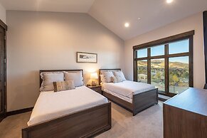 Blackstone by Canyons Village Rentals