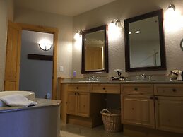 Franz Klammer by Luxury Mountain