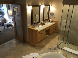 Franz Klammer by Luxury Mountain