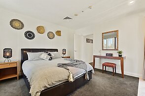 Spacious Apartment in Auckland Central