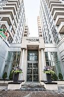 AOC Suites - Heart of Downtown  Condo