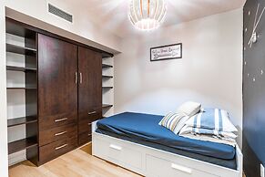 AOC Suites - Heart of Downtown  Condo