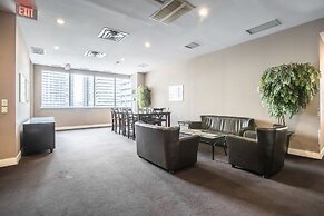 AOC Suites - Heart of Downtown  Condo