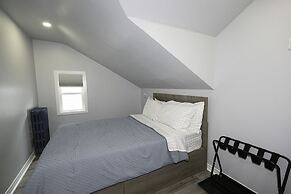 Serene Niagara Inn